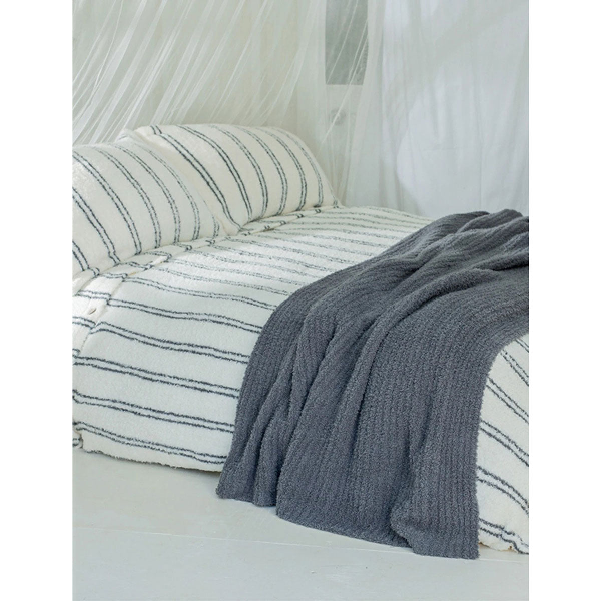 CozyChic Ribbed Bed Blanket